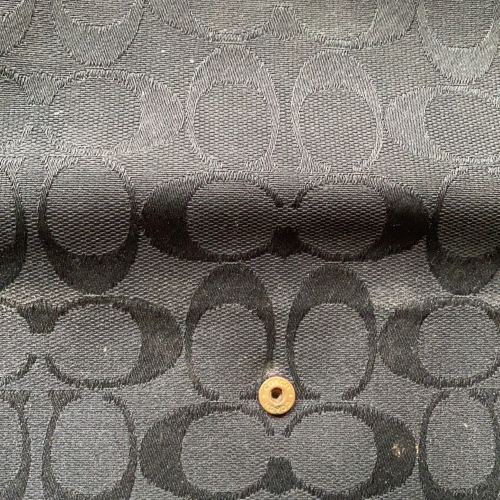 Coach Wallet - Picture 4 of 4